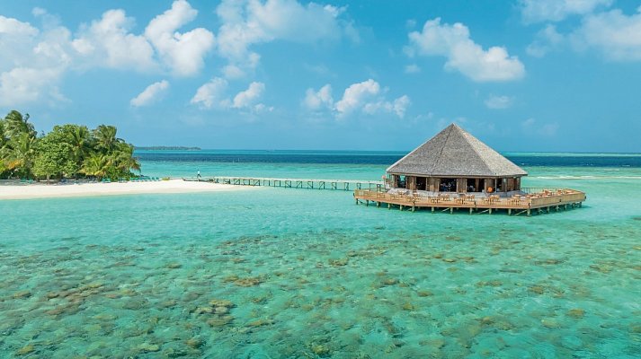 Vilamendhoo Island Resort & Spa