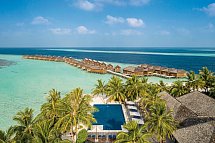 Vilamendhoo Island Resort & Spa