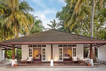 ADAARAN Select Meedhupparu - Wohnbeispiel Deluxe Family Beach Villa (Zimmercodierung FB2)