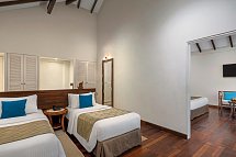 ADAARAN Select Meedhupparu - Wohnbeispiel Deluxe Family Beach Villa (Zimmercodierung FB2)