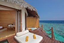 ADAARAN Prestige Water Villas - Beispiel Terrasse Water Villa (Zimmercodierungen VX1 & VV1)