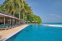 NH Collection Maldives Reethi Resort