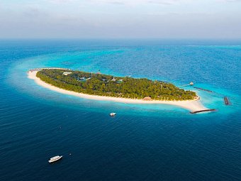 NH Collection Maldives Reethi Resort