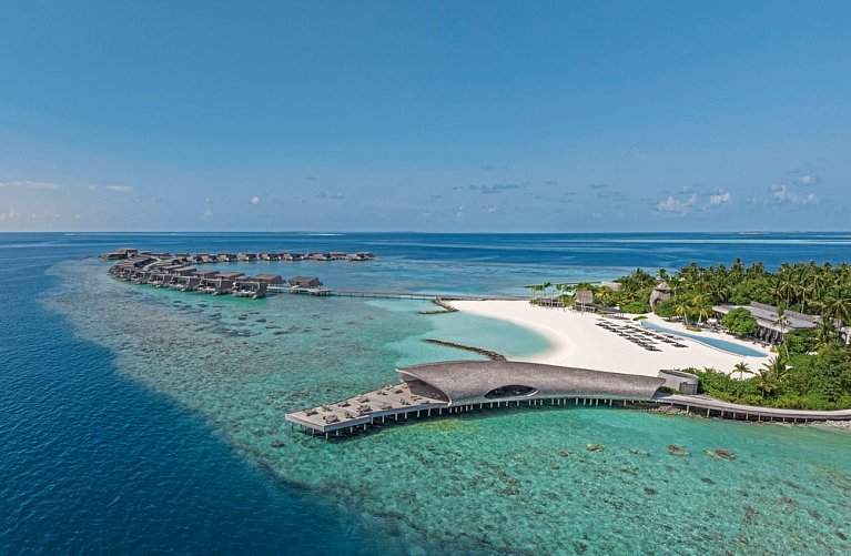 The St. Regis Maldives Vommuli Resort