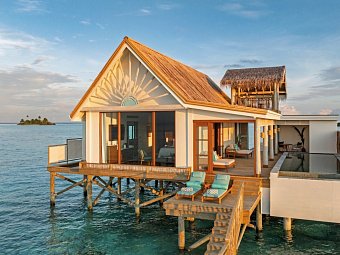 RAH GILI MALDIVES - Water Pool Villa with Slide
