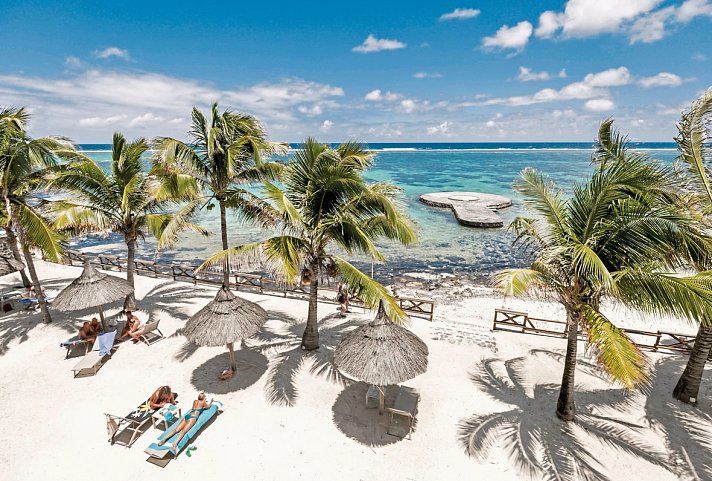 Le Peninsula Bay Beach Resort & Spa