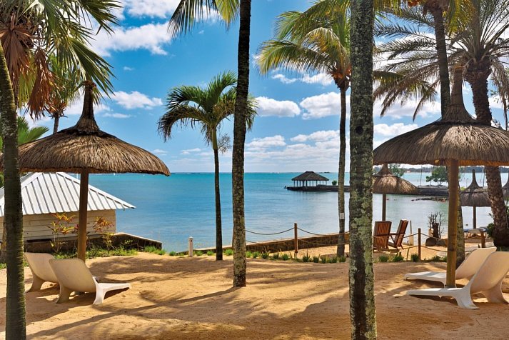Coral Azur Beach Resort