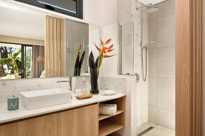 Coral Azur Beach Resort - Coral Signature Badezimmer (Zimmercodierungen UBG, UBM & UBO)
