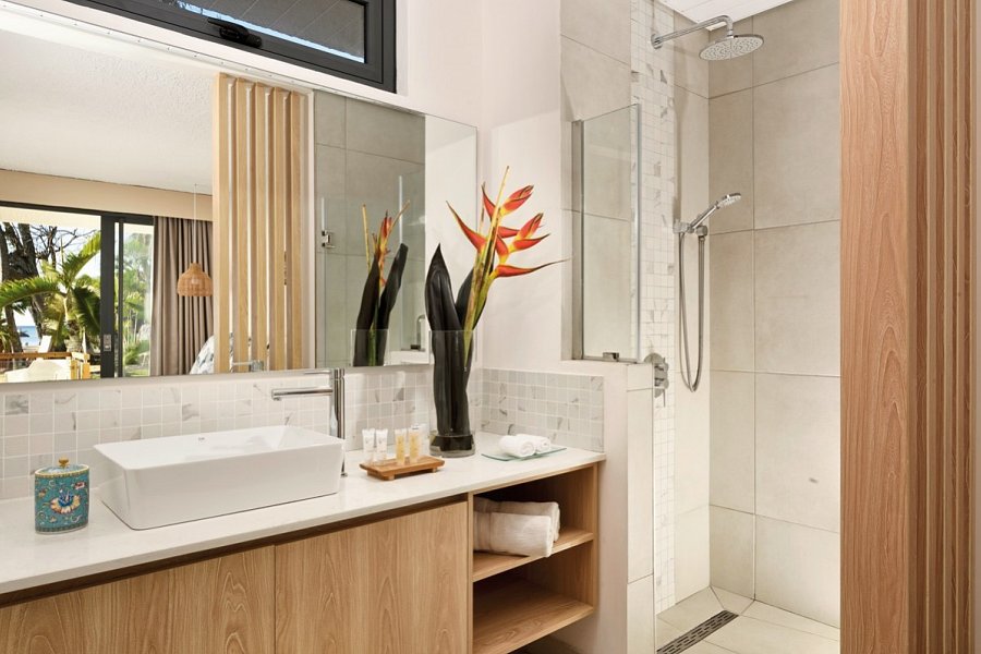 Coral Azur Beach Resort - Coral Signature Badezimmer (Zimmercodierungen UBG, UBM & UBO)