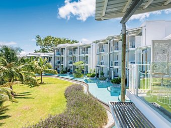 Victoria for 2 Beachcomber Resort & Spa