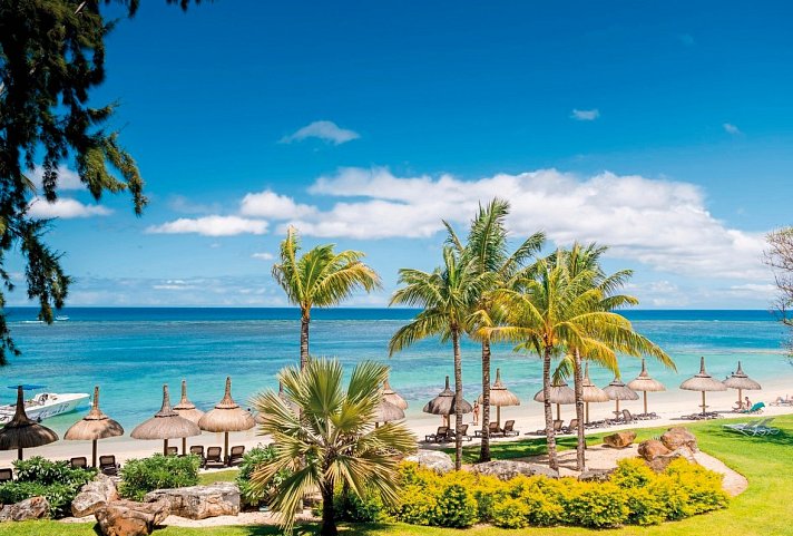 Victoria for 2 Beachcomber Resort & Spa