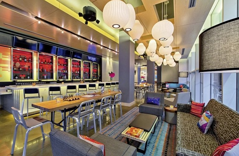 Aloft New Orleans Downtown