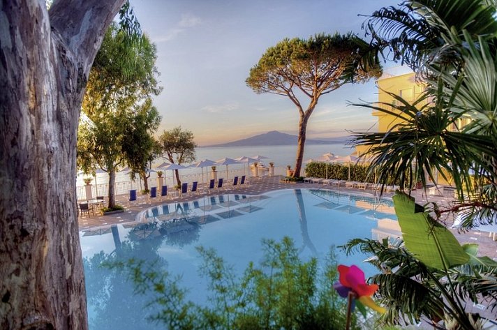 Grand Hotel Riviera