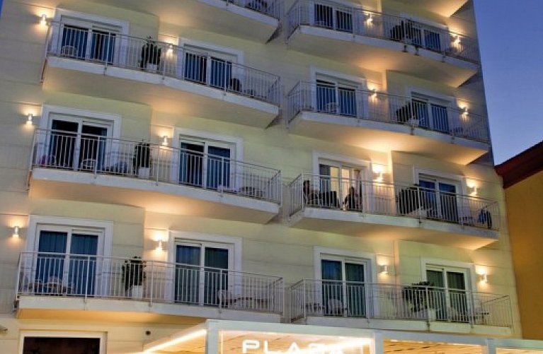 Plaza Sorrento