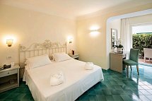 Hotel & Spa Continental Mare - Wohnbeispiel Doppelzimmer Komfort Gartenblick (Zimmercodierung DFG)