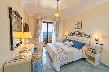 Hotel Terme Tritone - Wohnbeispiel Doppelzimmer Meerblick (Zimmercodierung D1M)