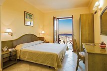 Belvedere - Wohnbeispiel Doppelzimmer Meerblick (Zimmercodierung D1M)