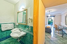 Corallo Blu Hotel De Charme - Wohnbeispiel Doppelzimmer Klassik (Zimmercodierung DB1)
