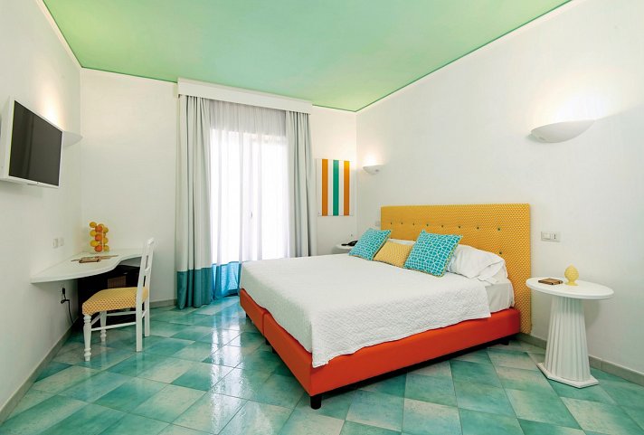 Hermitage Resort & Thermal Spa - Wohnbeispiel Doppelzimmer Gartenblick (Zimmercodierung D1G)