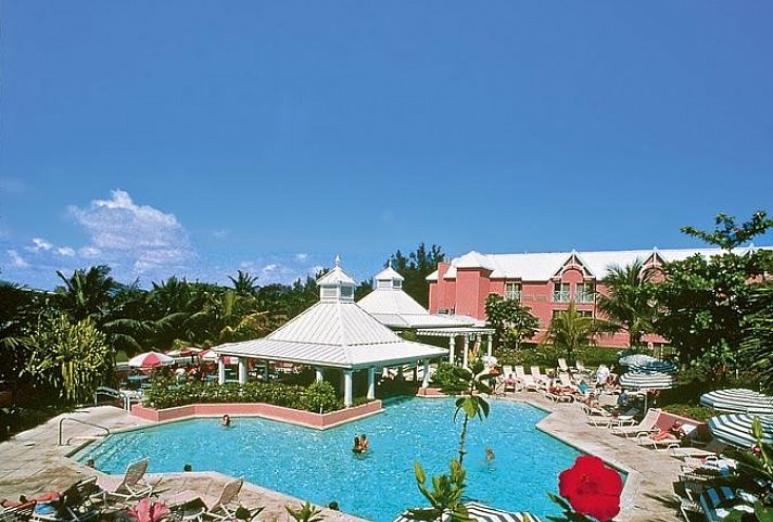 Comfort Suites Paradise Island