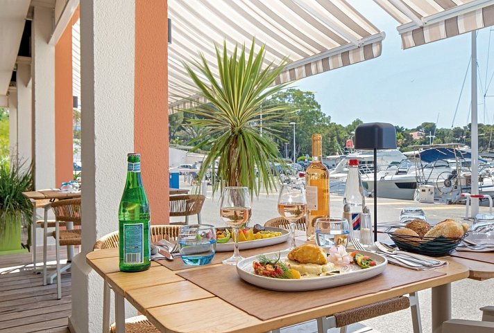 Best Western Plus Hôtel La Marina