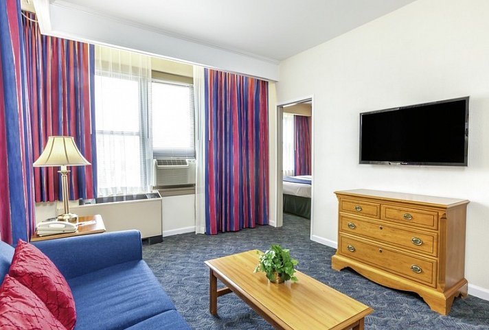 Ramada Jersey City - Wohnbeispiel Standard (Zimmercodierung UG1)