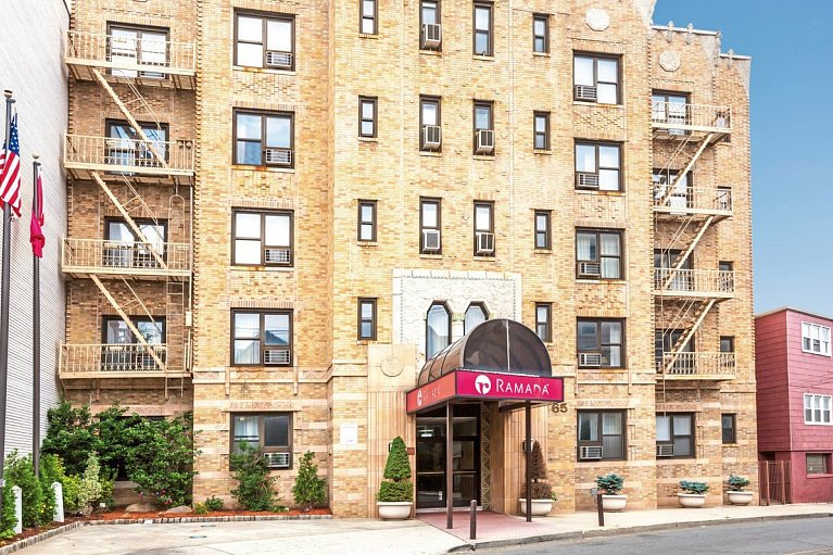 Ramada by Wyndham Jersey City
