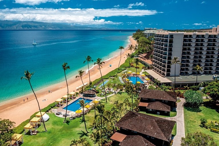 Royal Lahaina Resort & Bungalows
