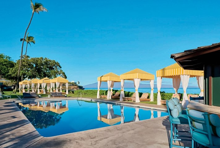 Royal Lahaina Resort & Bungalows