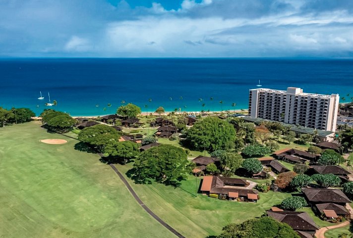 Royal Lahaina Resort & Bungalows