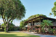 Royal Lahaina Resort & Bungalows