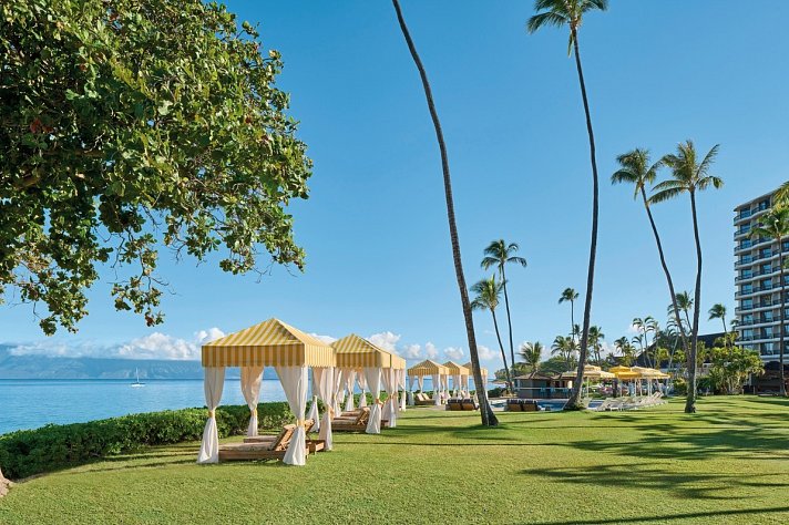 Royal Lahaina Resort & Bungalows