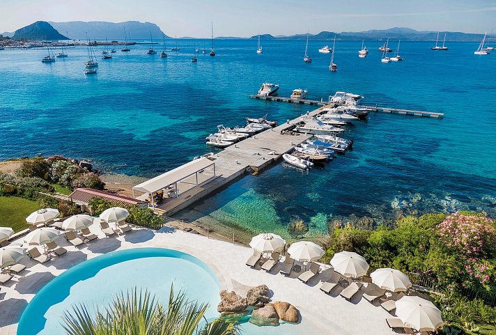 Gabbiano Azzurro Hotel & Suites