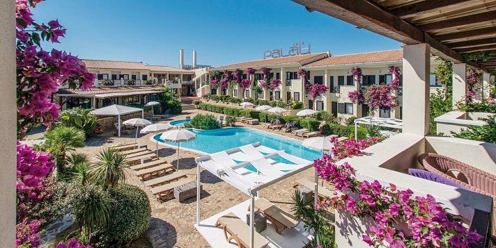 Hotel Palau