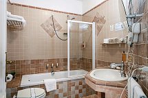 Stefania Boutique Hotel by the Beach - Zimmercodierungen DB1 & DP1