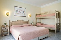 Maria Rosaria - Wohnbeispiel Vierbettzimmer (Zimmercodierung DG1)