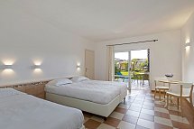 Sentido Tirreno Resort - Wohnbeispiel Doppelzimmer Classic Terrasse (Zimmercodierung D1G)