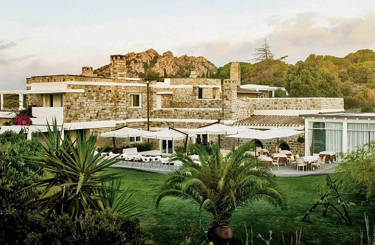 Lanthia Resort