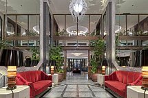 The One Monumental Palace - Lobby