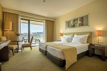 Vila Galé Coimbra - Wohnbeispiel Doppelzimmer Poolblick (Zimmercodierung DBP)