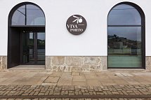 Neya Porto