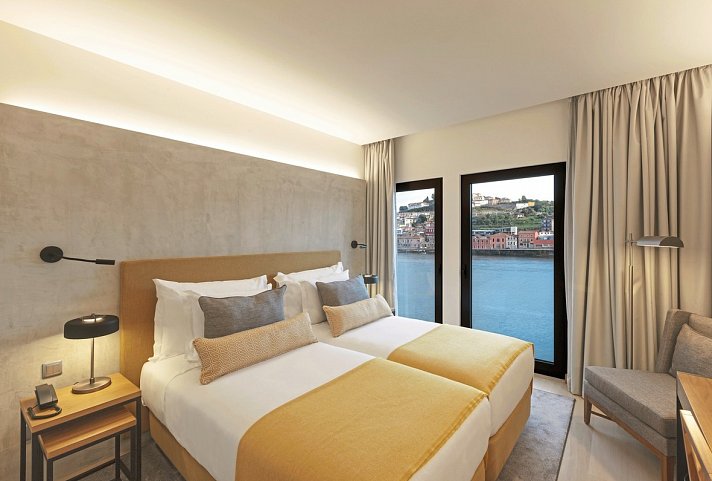 Neya Porto - Wohnbeispiel Doppelzimmer Superior (Zimmercodierung DS1)