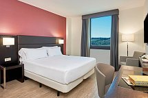 NH Coimbra Dona Inês - Wohnbeispiel Doppelzimmer Standard Flussblick (Zimmercodierung DB2)