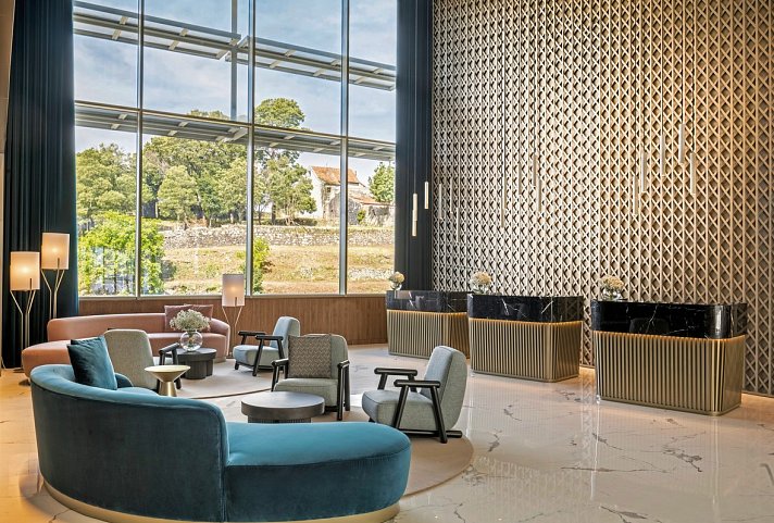 Renaissance Porto Lapa Hotel