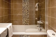 Hôtel Victoria - Wohnbeispiel Doppelzimmer Standard (Zimmercodierung DG1)
