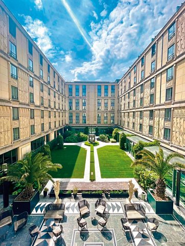 Hotel Du Collectionneur Paris