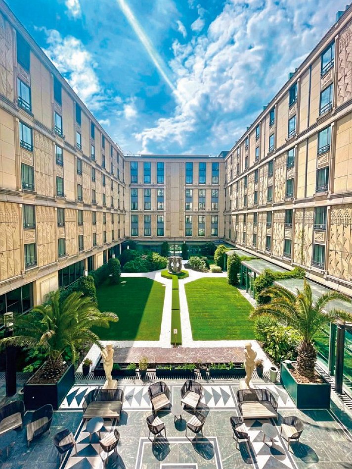 Hotel Du Collectionneur Paris