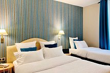 Hotel Central Saint-Germain - Wohnbeispiel Dreibettzimmer (Zimmercodierung TB1)
