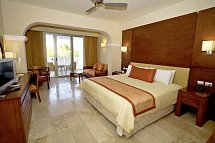 Grand Riviera Princess