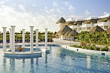 Grand Riviera Princess